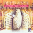 Cantors in the Opera House  